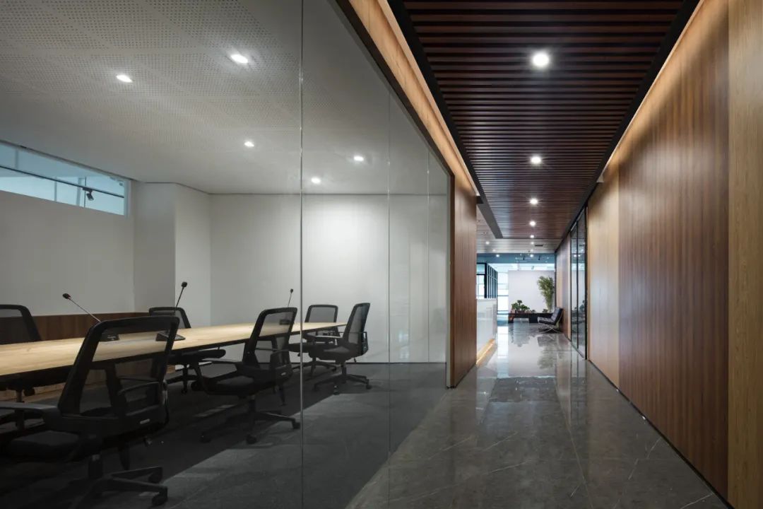 高升星光写字楼办公室设计 | 空间通透，功能丰富-60