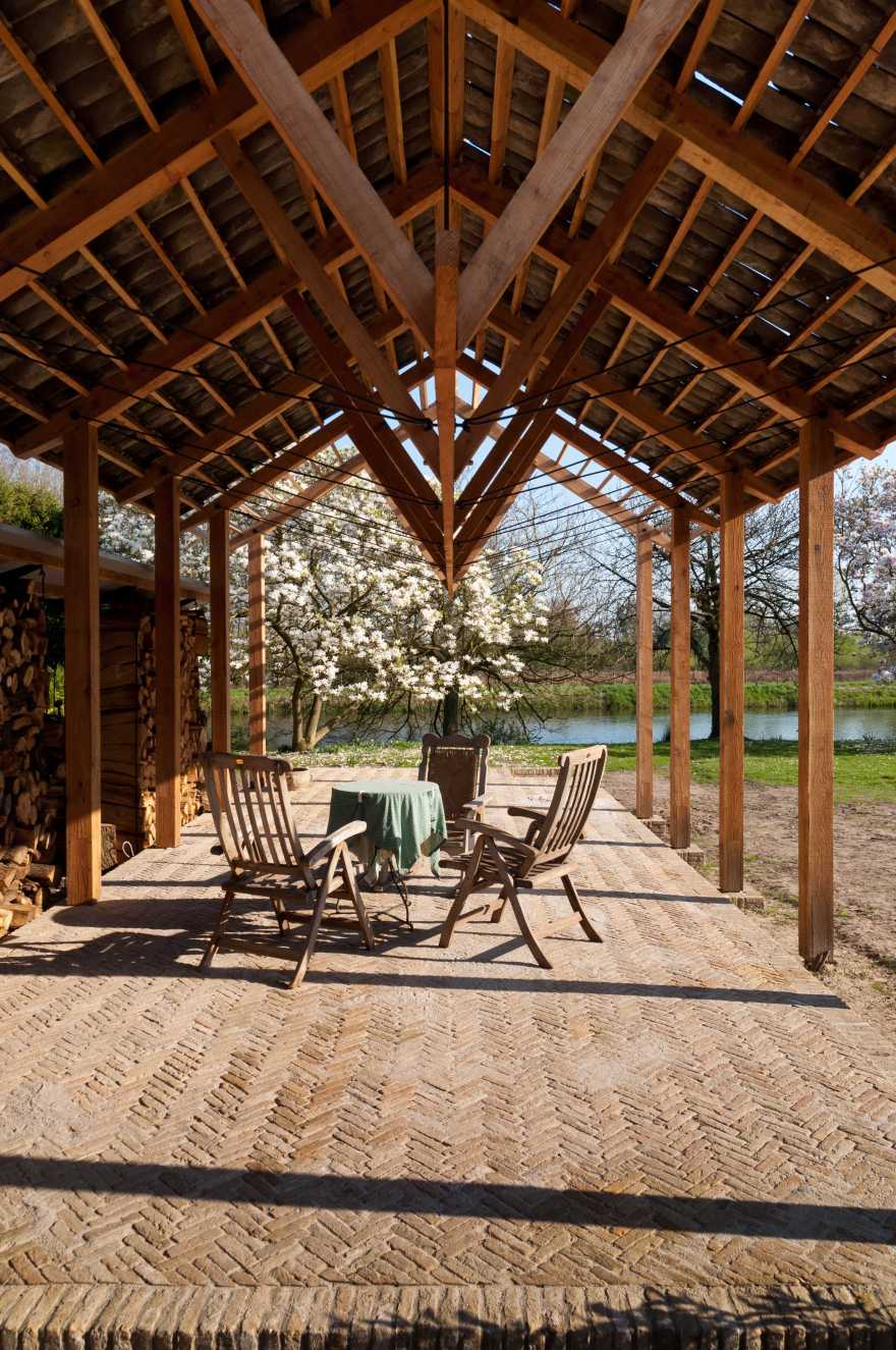 荷兰多梅勒河木材展馆 历史与现代的完美融合-13