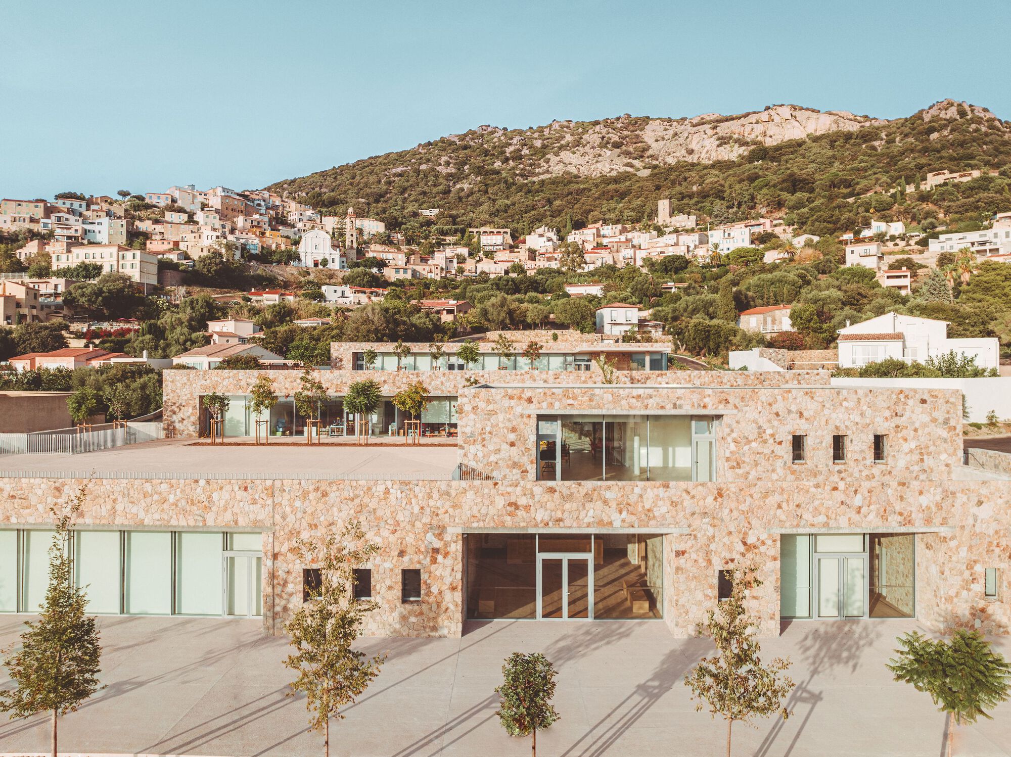 卢米奥学校丨法国丨Amelia Tavella Architectes-34