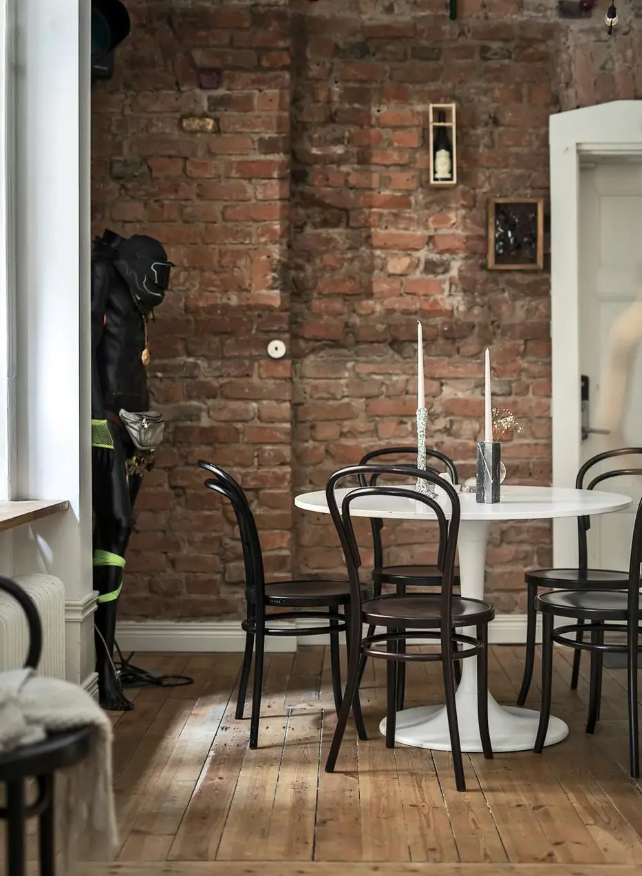 融合古典与现代的瑞典公寓设计-4