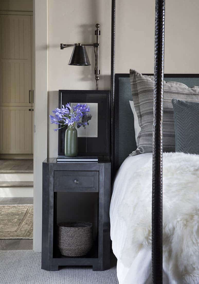 Dreamy mountain retreat with serene indoor-outdoor connection in Tahoe-23