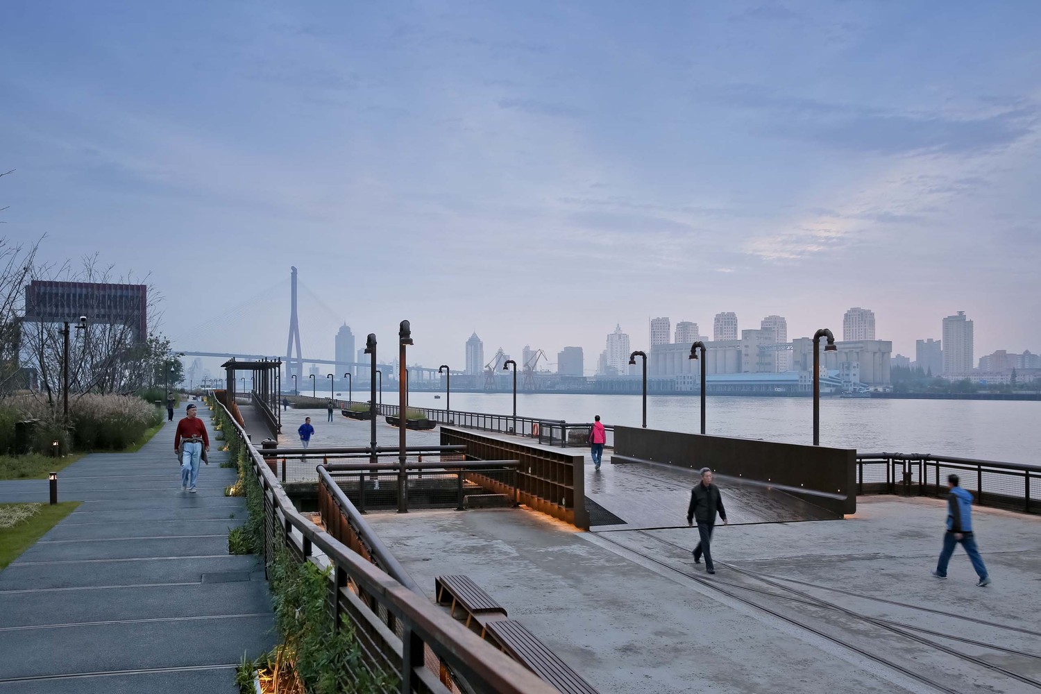 上海杨浦区滨江公共空间示范段-19