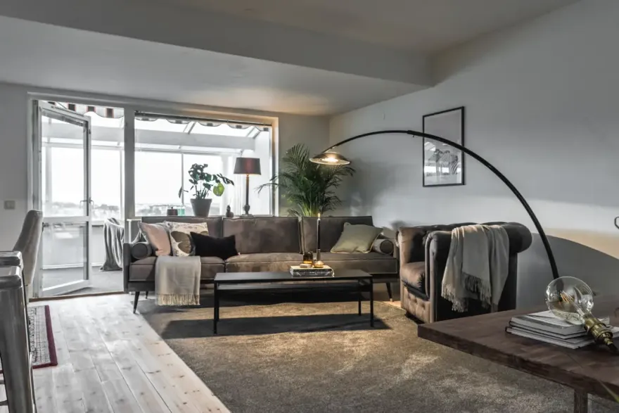 瑞典现代古典公寓的封闭式阳台设计-3