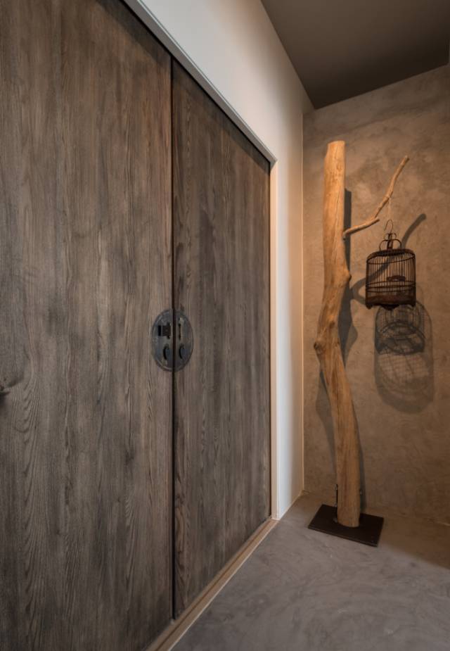 水泥+原木，一家四口的原始风大宅！-29