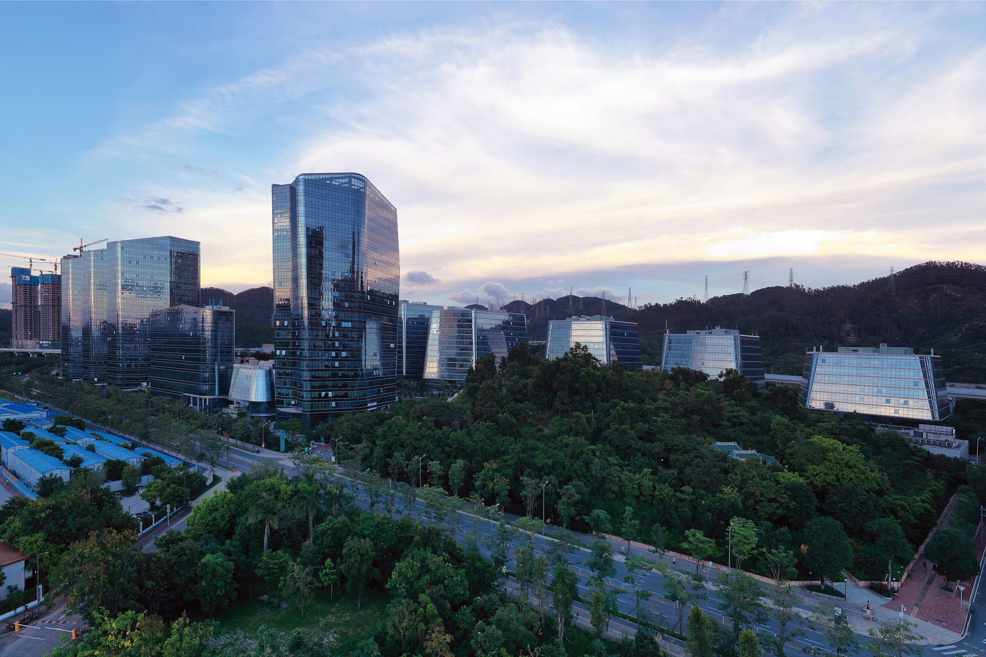 NanFang University Technology Park and B1 Tower Building / Saltans Architects-14