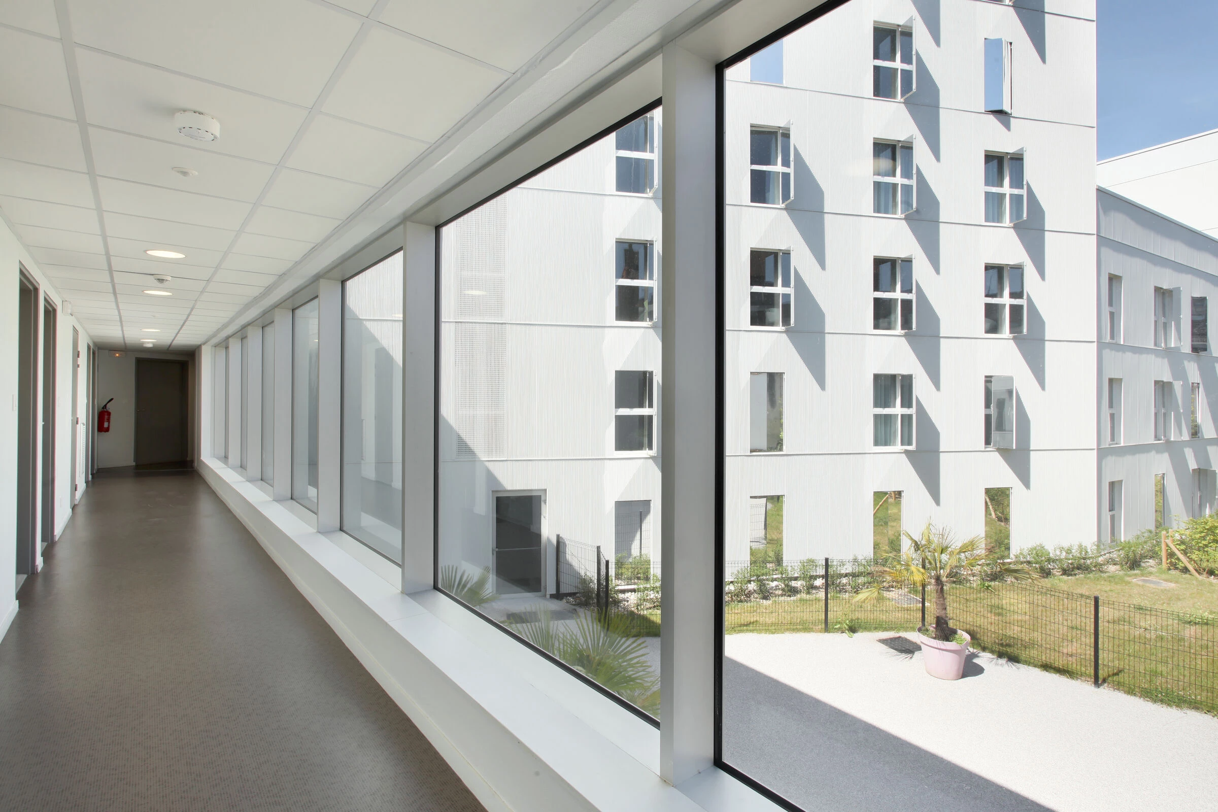 镜像之舞·法国 Roubai· 住宅设计丨Saison Menu Architectes Urbanistes-19