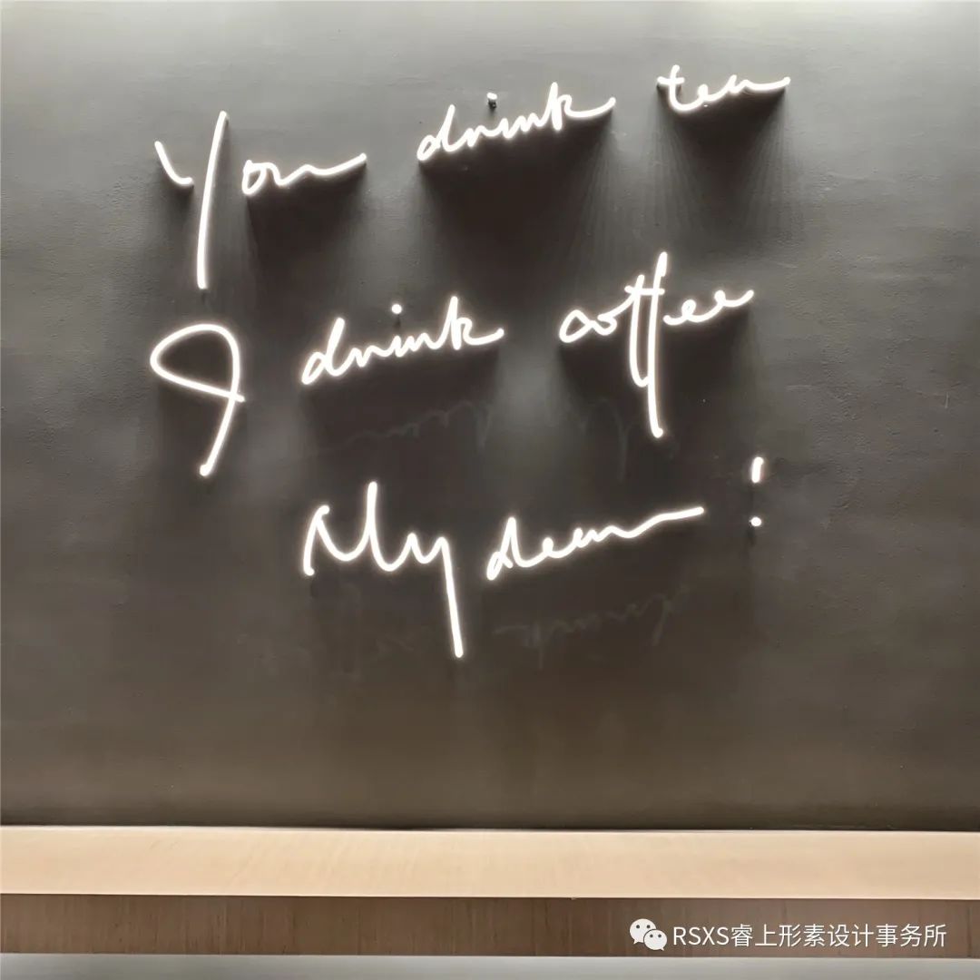 黑色咖啡馆丨中国广州丨睿上形素室内设计有限公司-2