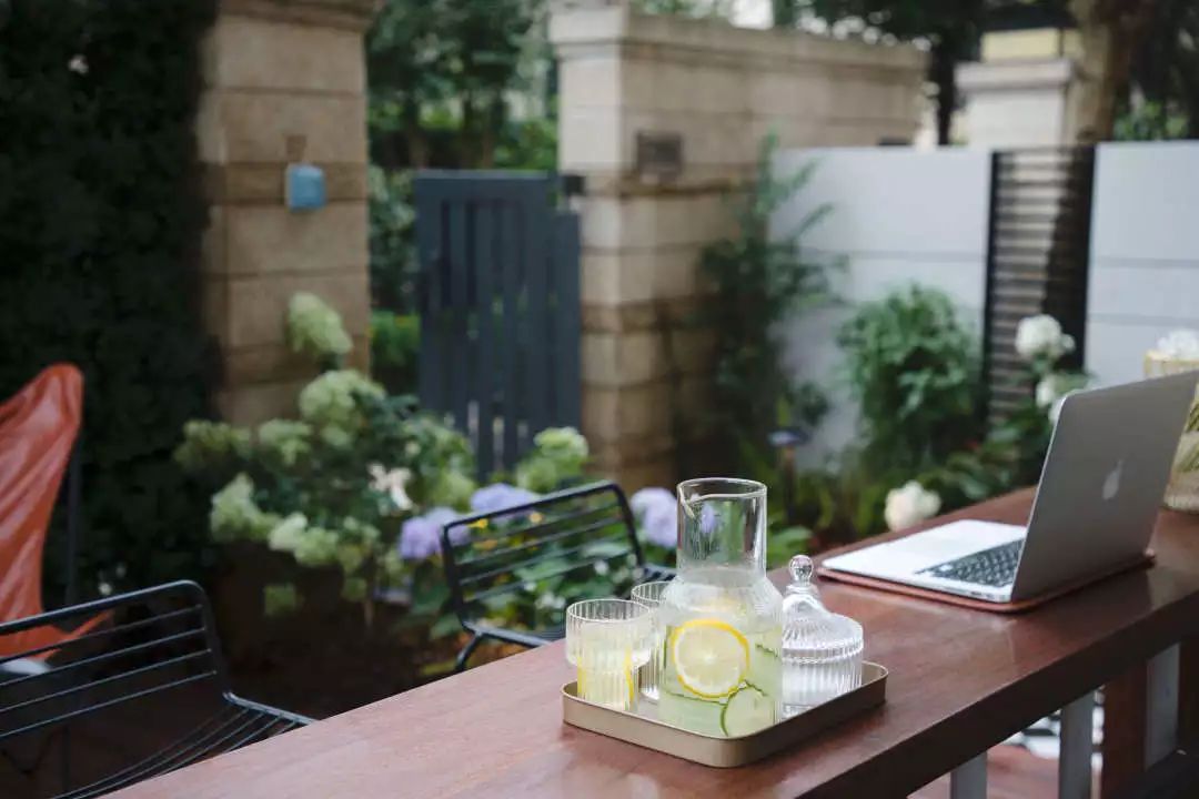 "黑白"庭院的淡雅艺术-26