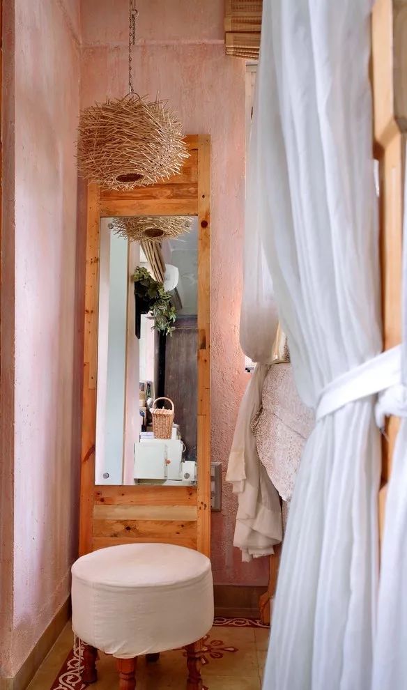 印度女权主义者 Sapna Bhavnani 的 51㎡猫房 | 音乐、阳光与复古的完美结合-150