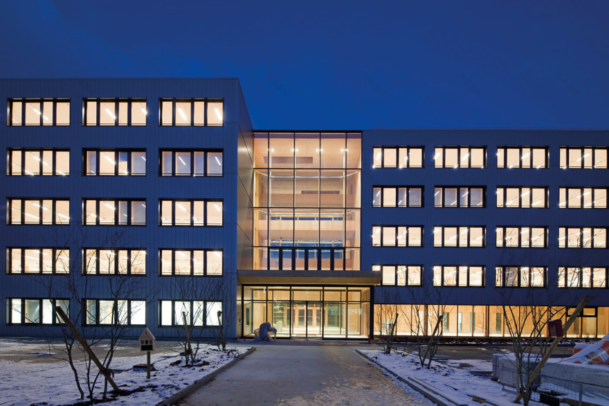 法国雷诺科技中心 · 环保木质建筑的典范丨ArtBuild-22