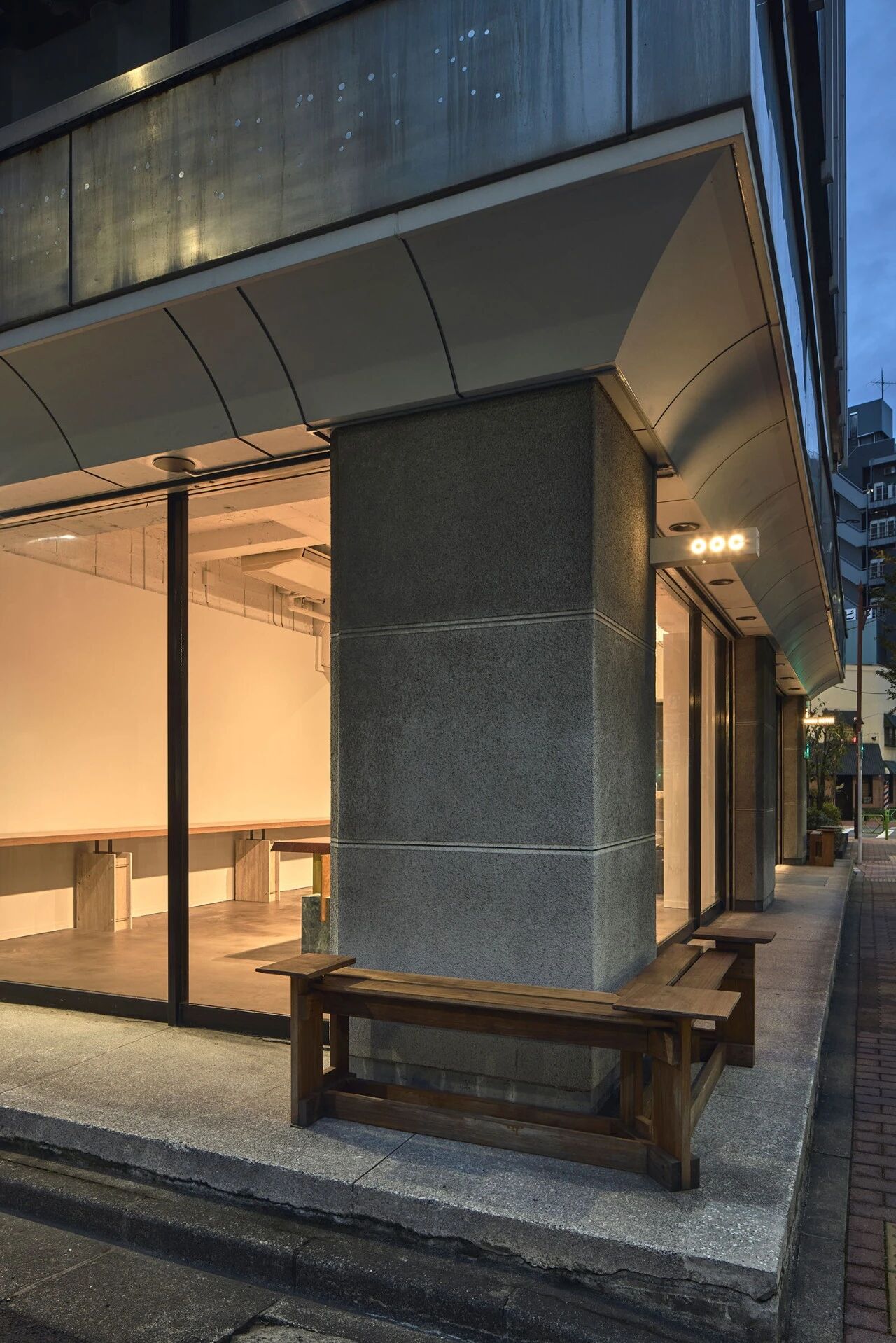 True Black咖啡吧丨印度丨NaaV Studio-76