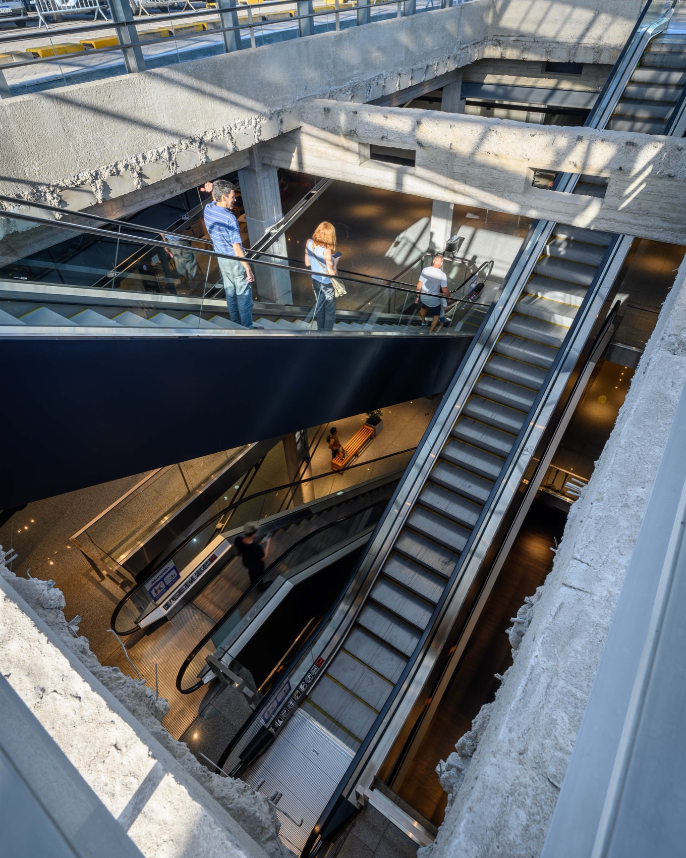 Nuevocentro购物中心翻新丨阿根廷科尔多瓦丨A+R MONDEJAR ARQUITECTOS-41