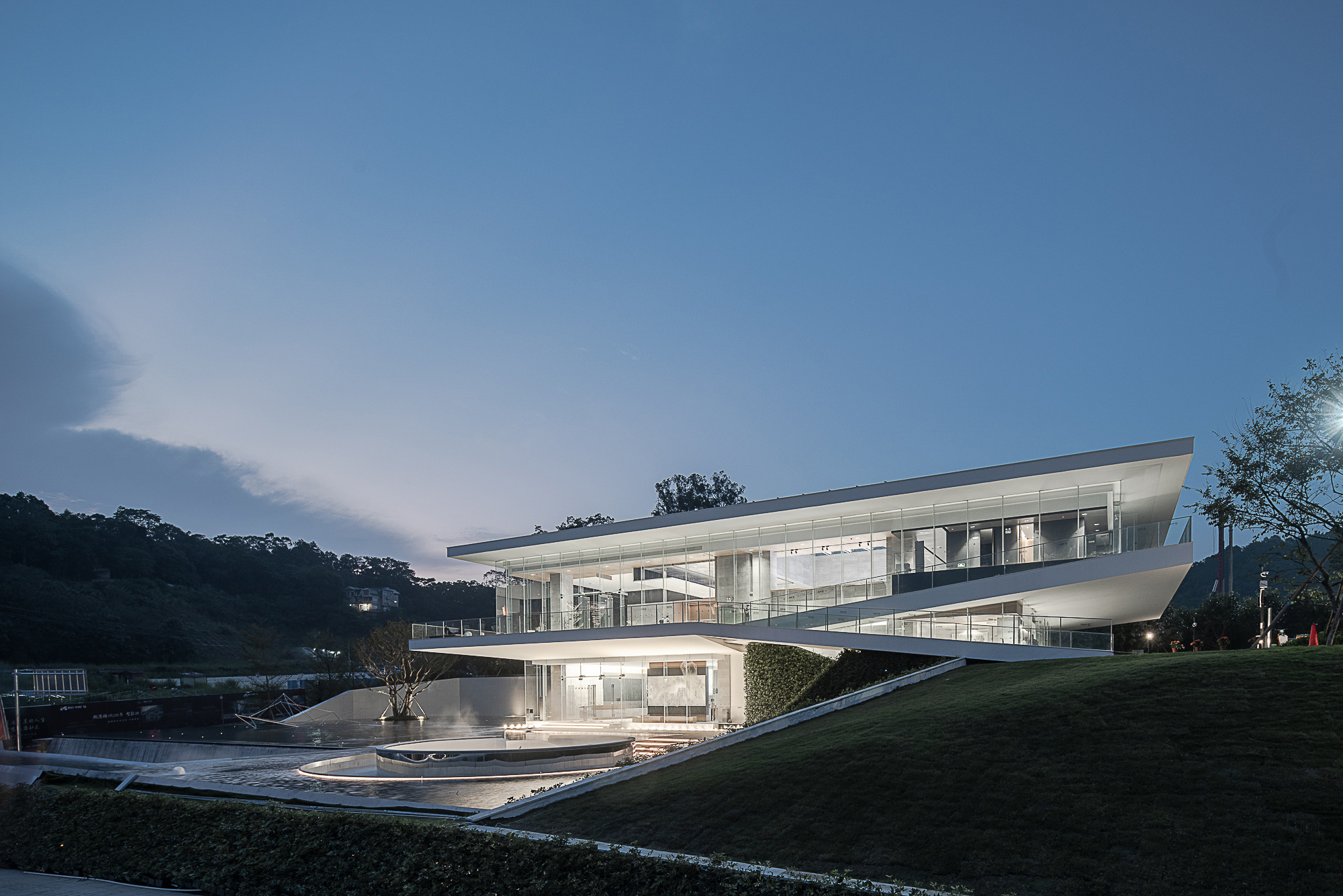 悬水之上的城市更新——广西梧州多 fiction 中心-33