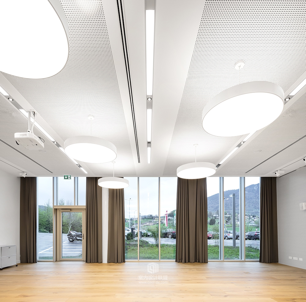 瑞士摩登时代酒店 / Itten+Brechbühl-16