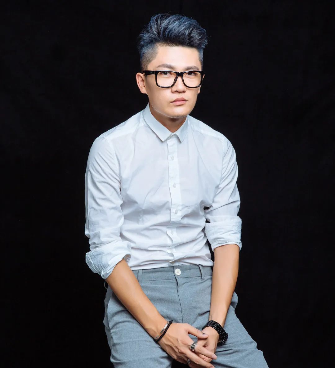 品质生活，现代暖灰调别墅空间-90