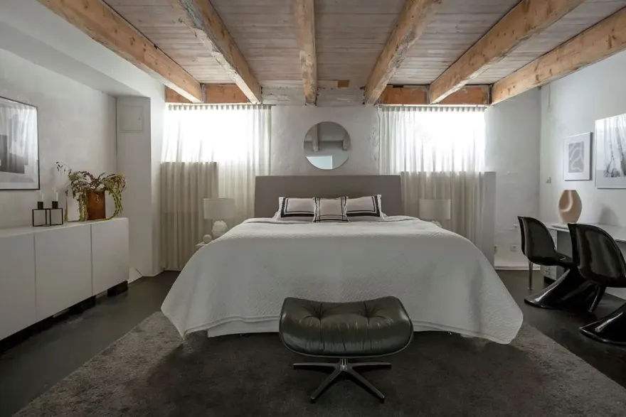 地下室变客厅,独特设计点亮小空间-17