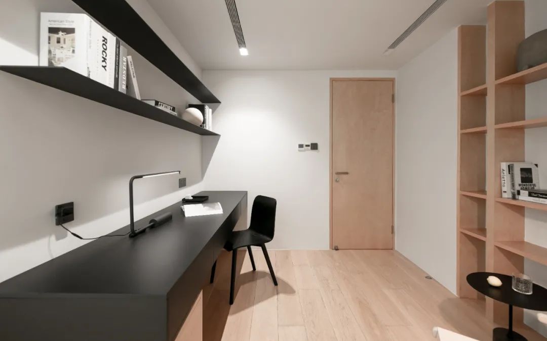 都市绿洲 · 工业设计师的慢生活平衡之家丨中国上海丨Muka Architects-34