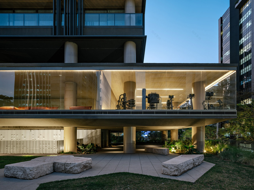 Praça Henrique Monteiro多功能综合体丨巴西圣保罗丨Arthur Casas-147