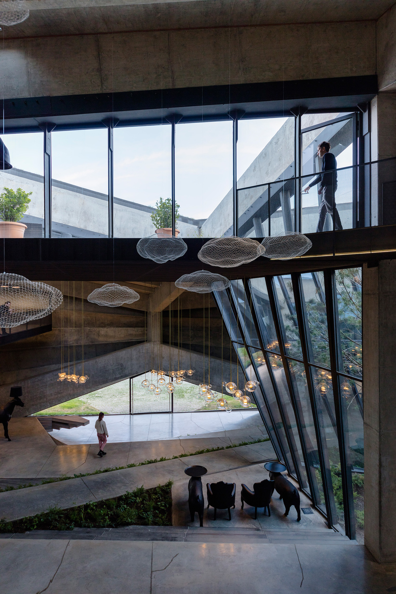 咖啡生产厂Meama丨Khmaladze Architects-42