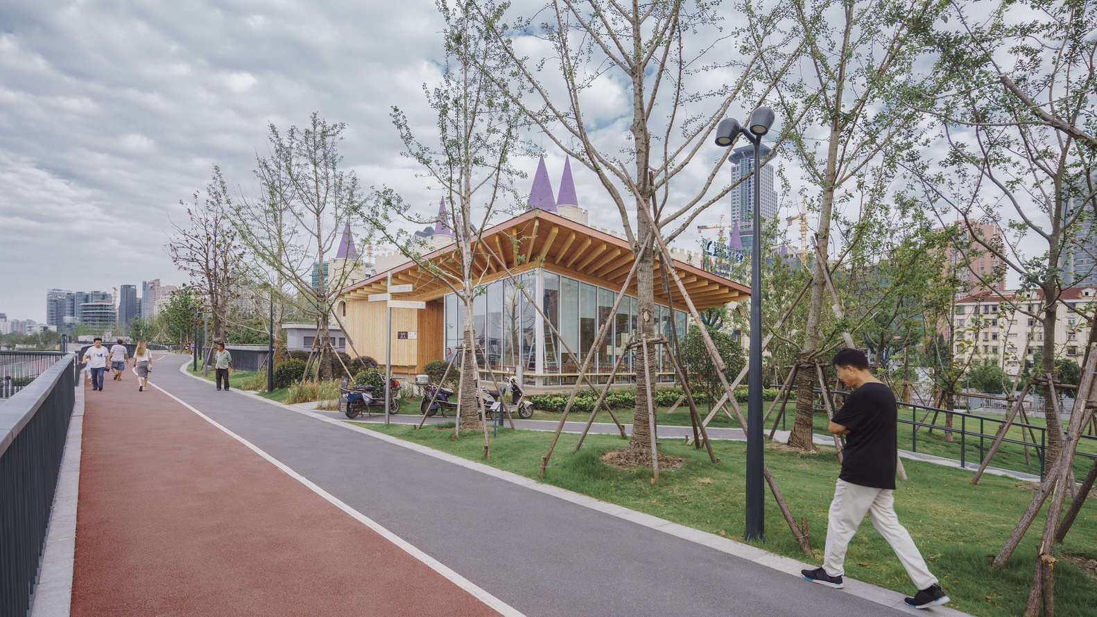 上海东岸“江景服务驿站”-52