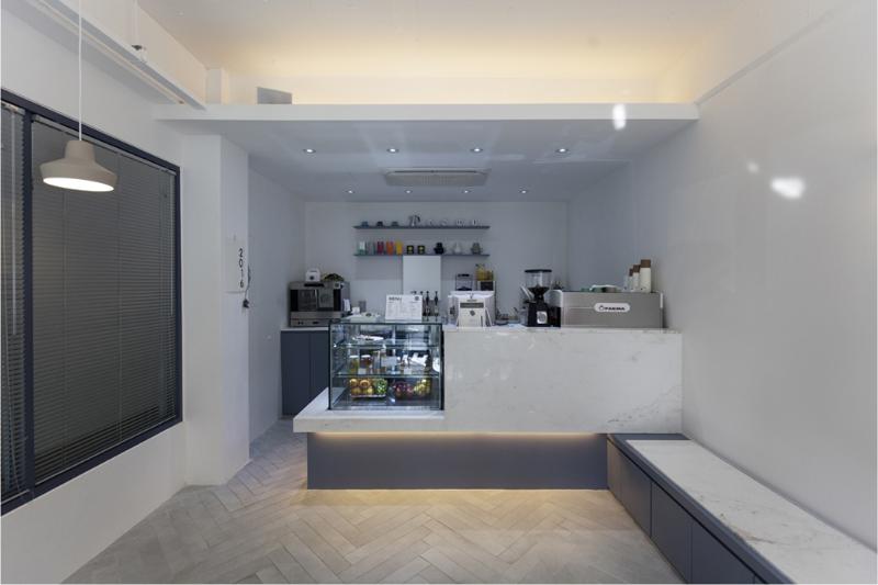 现代简约九坪咖啡厅，打造温馨舒适空间-2