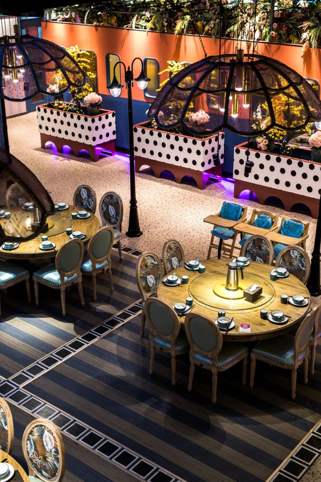 钱磊 | 餐饮空间不止餐饮，五光十色的视觉盛宴-93