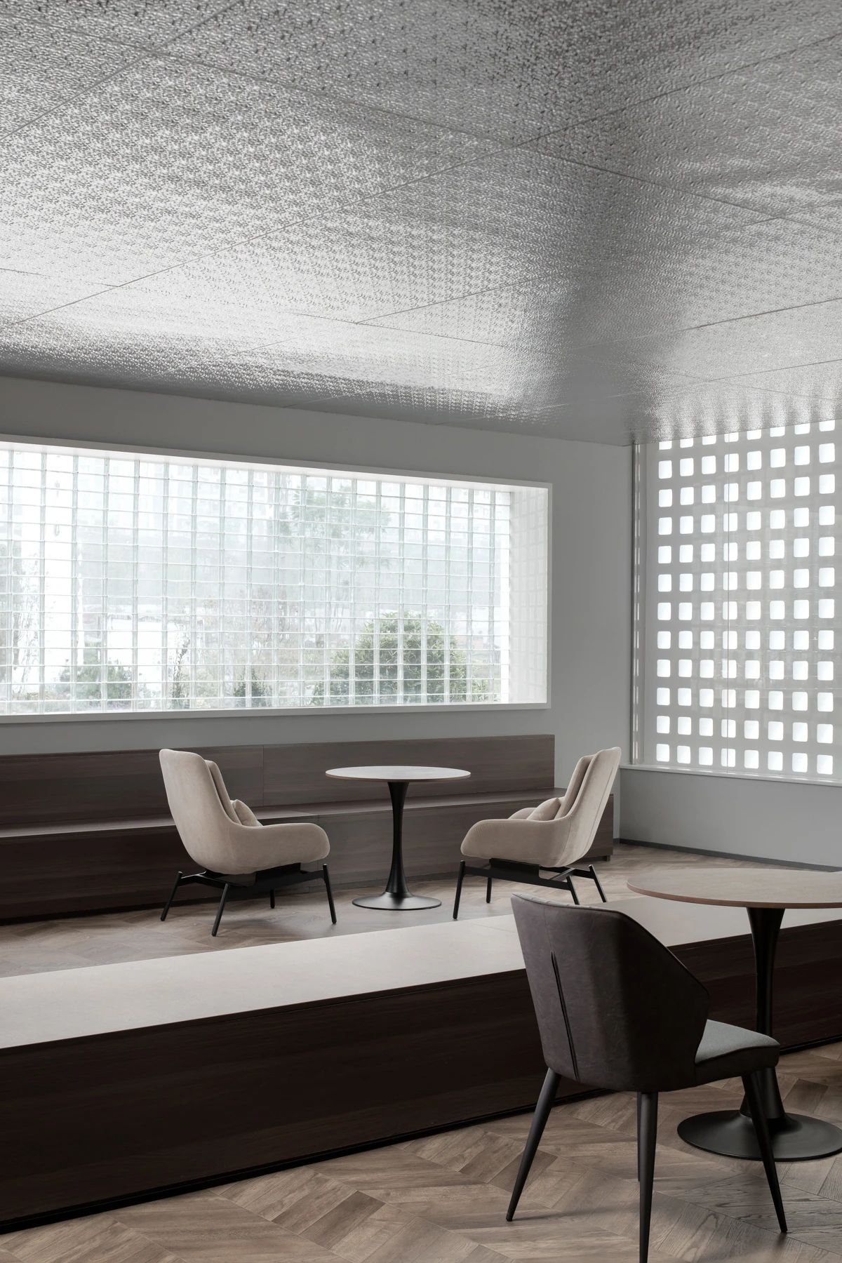 天际大厦展示中心丨中国泸州丨简璞设计·JSD-42