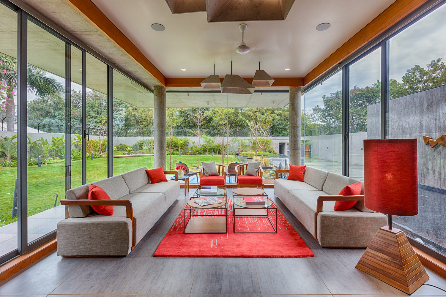 印度现代别墅的绿意空间与自然共生-34