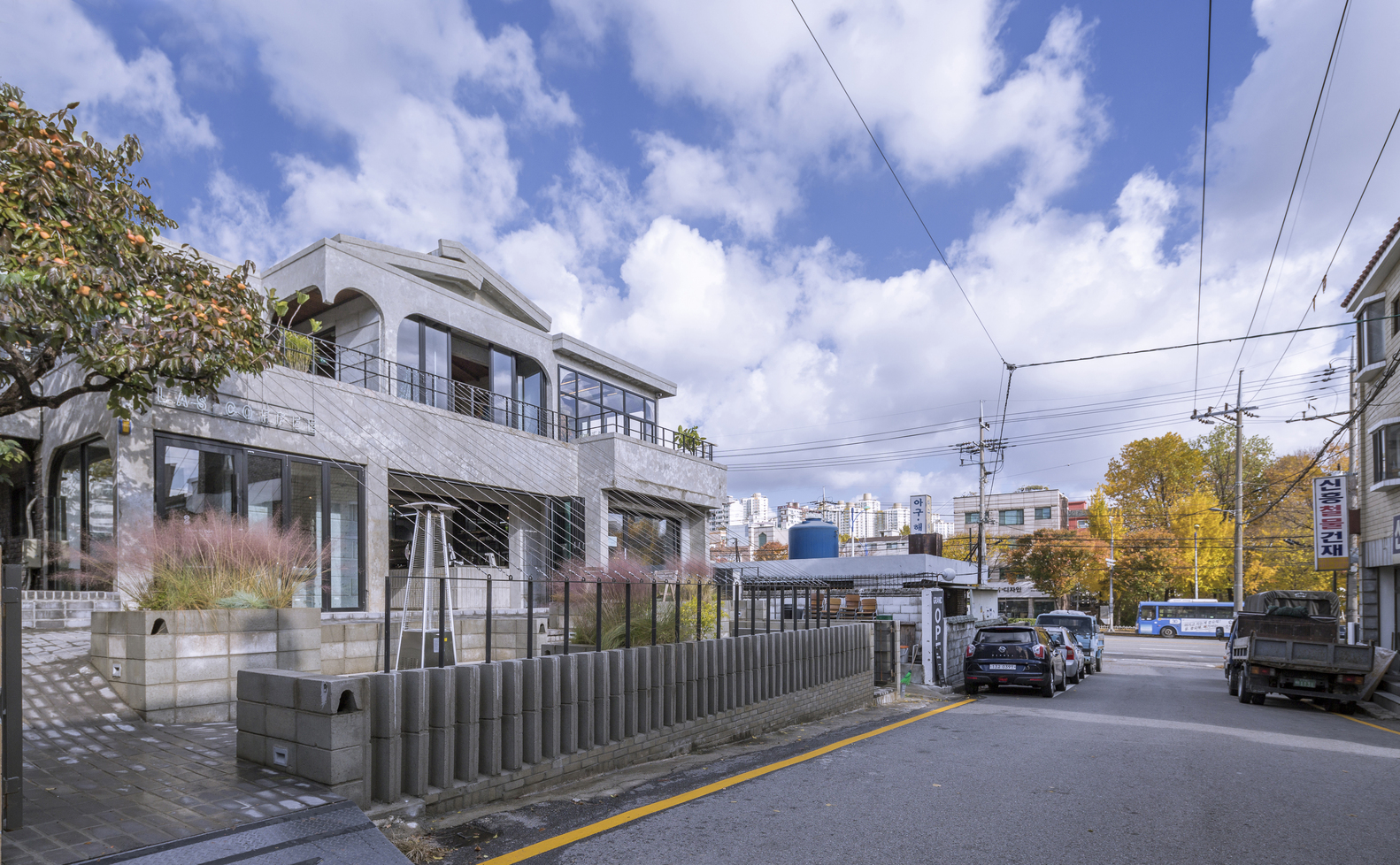 首尔老屋新生命,TEMP 建筑工作室打造独特咖啡馆-38