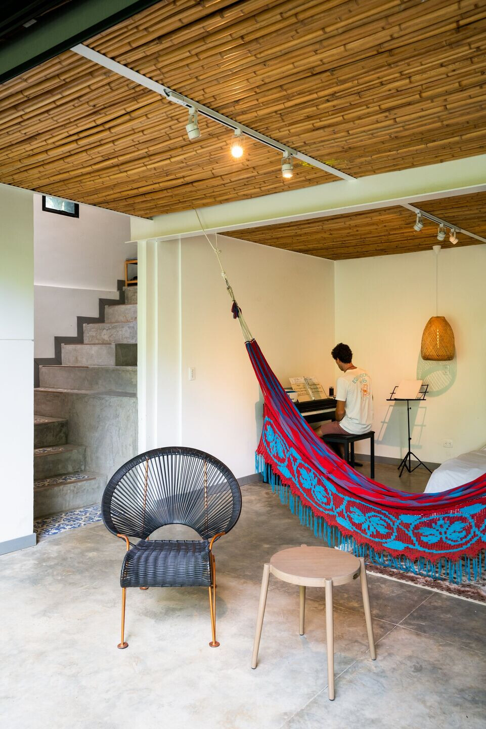 哥伦比亚湖畔木结构别墅丨esa Arquitectura-36