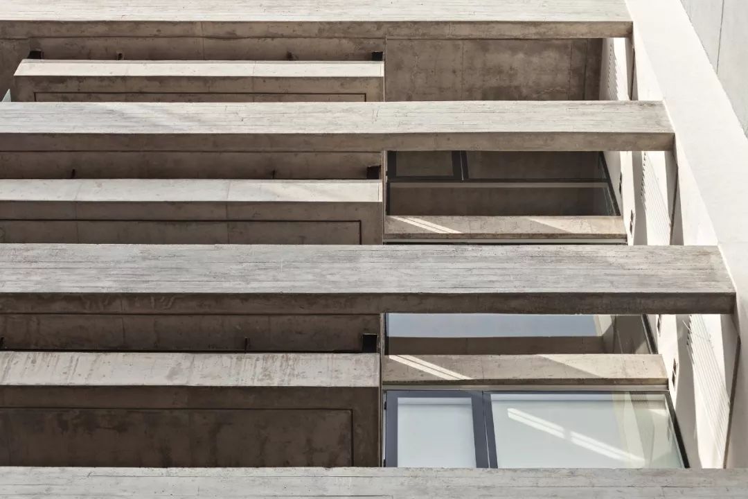 ATV Arquitectos 的光影建筑艺术-29