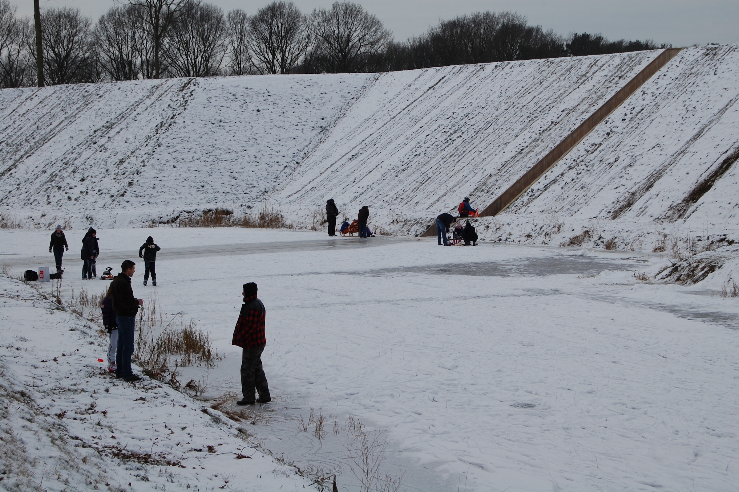 隐形的护城河通道桥 | 荷兰卑尔根 Fort de Roovere 项目-20