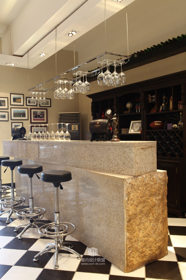 龙泉餐厅装修设计——葡萄酒私房菜馆设计-5