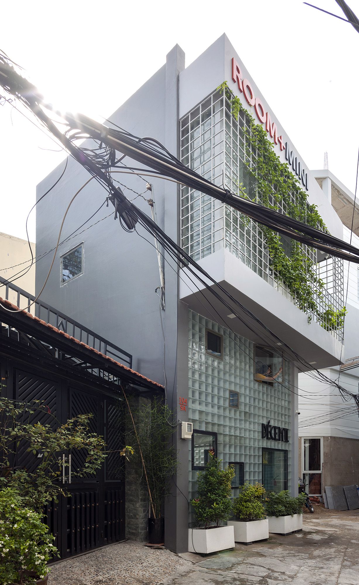 18 平米“玻璃屋”的逆袭 | 集居住、展示、租赁多功能合一-55