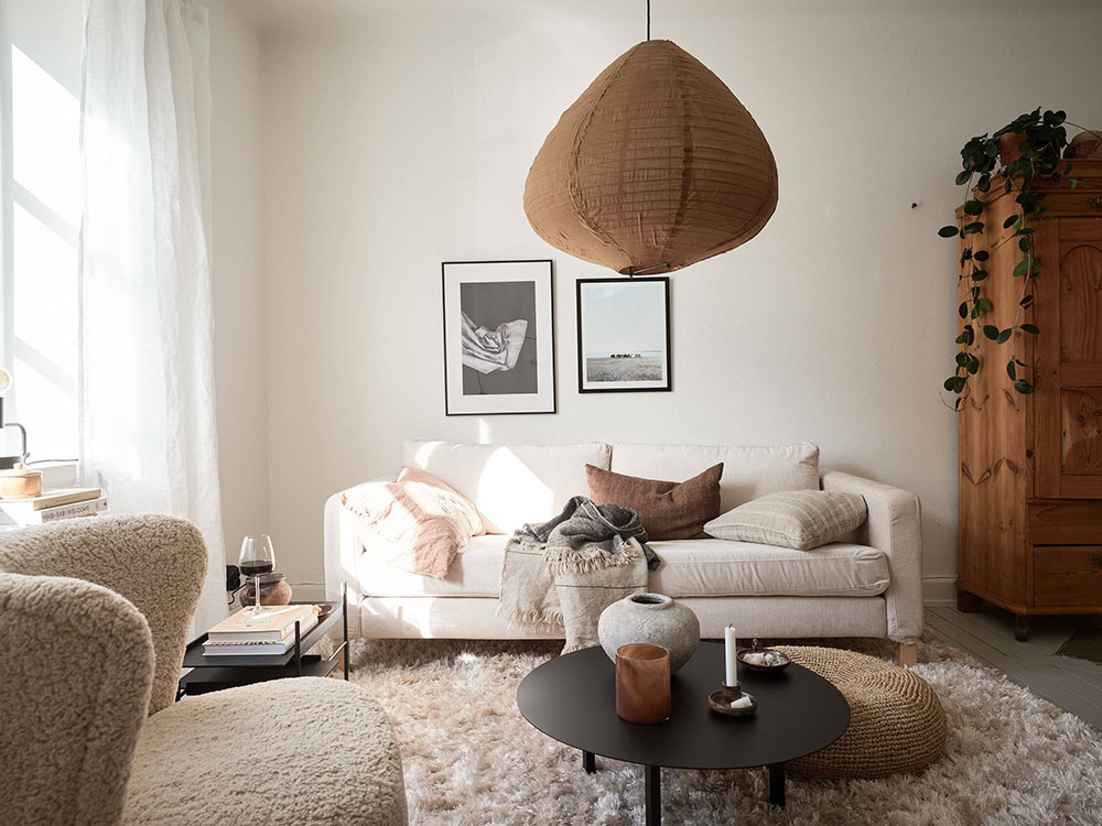 瑞典 38 平米温暖公寓，黑色与棕色调的完美融合-5