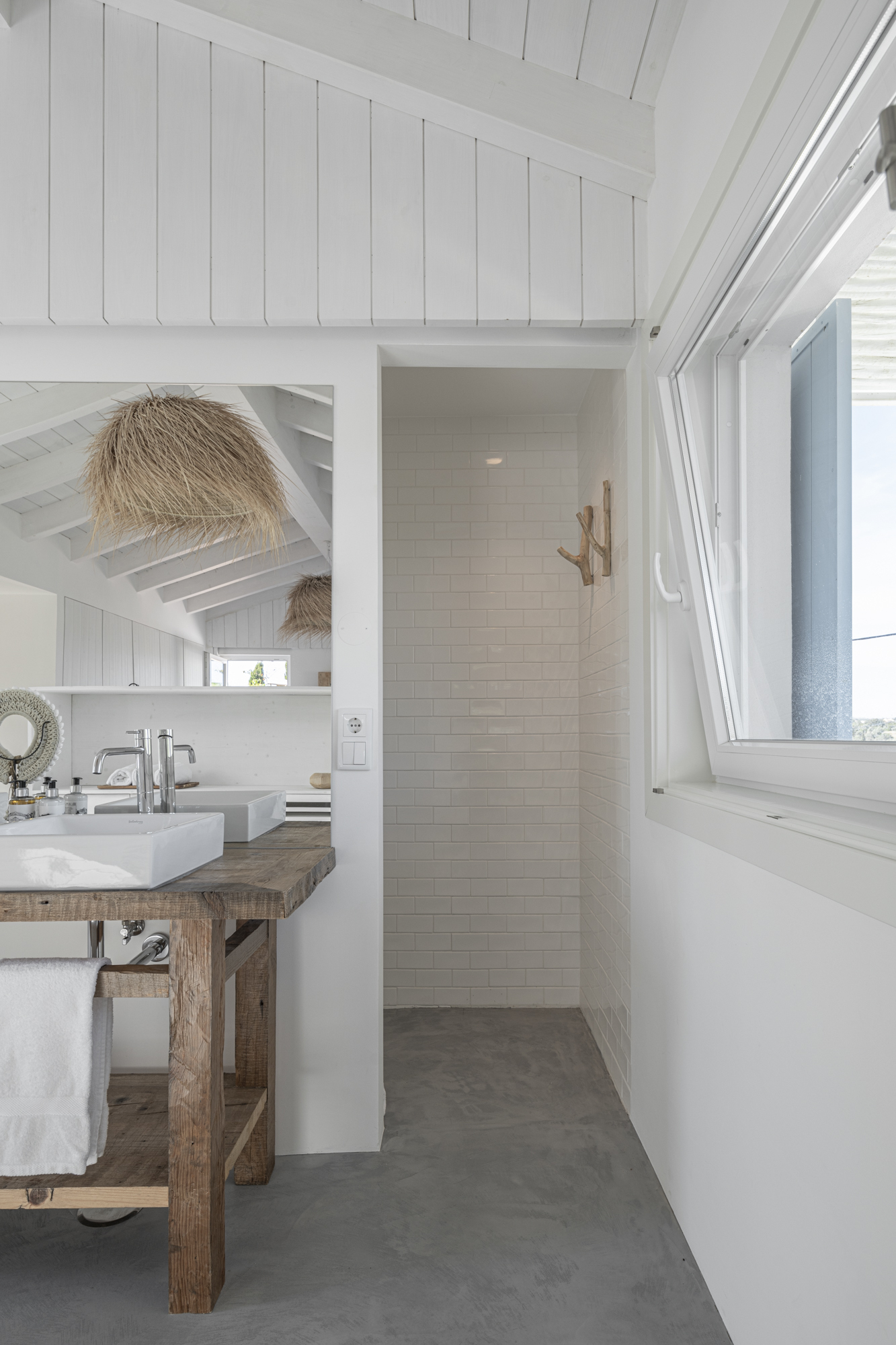 卡塞拉韦利亚的房子丨葡萄牙丨GSS arquitectos-20