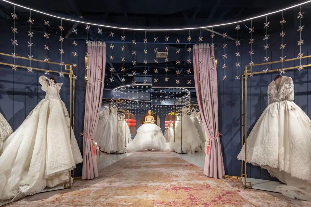 越秀弗思特婚纱店-13