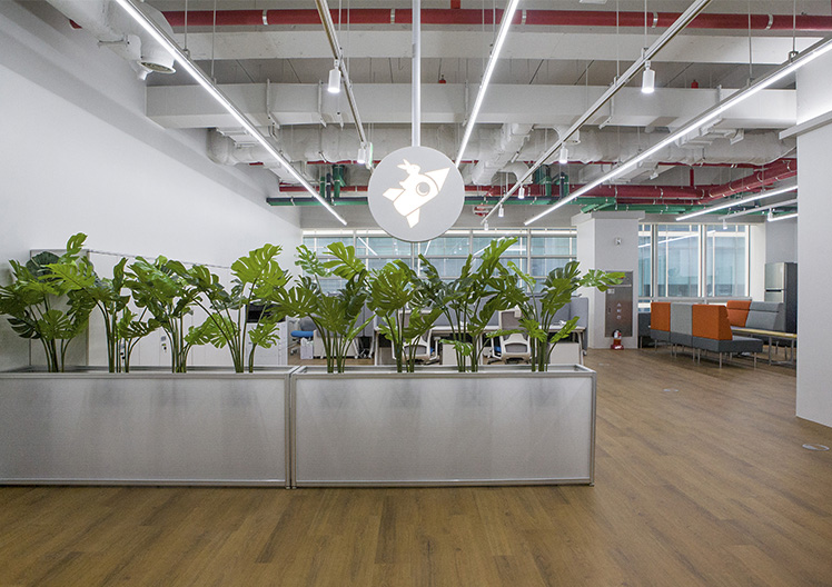 简约白诠释办公空间之美-4