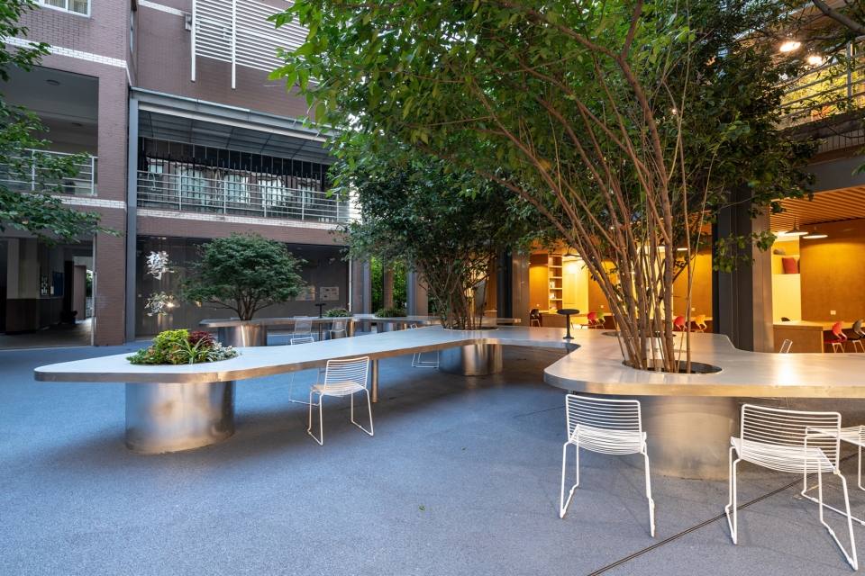 上海市实验学校中心庭院改造丨大观(上海大观景观设计有限公司)-14