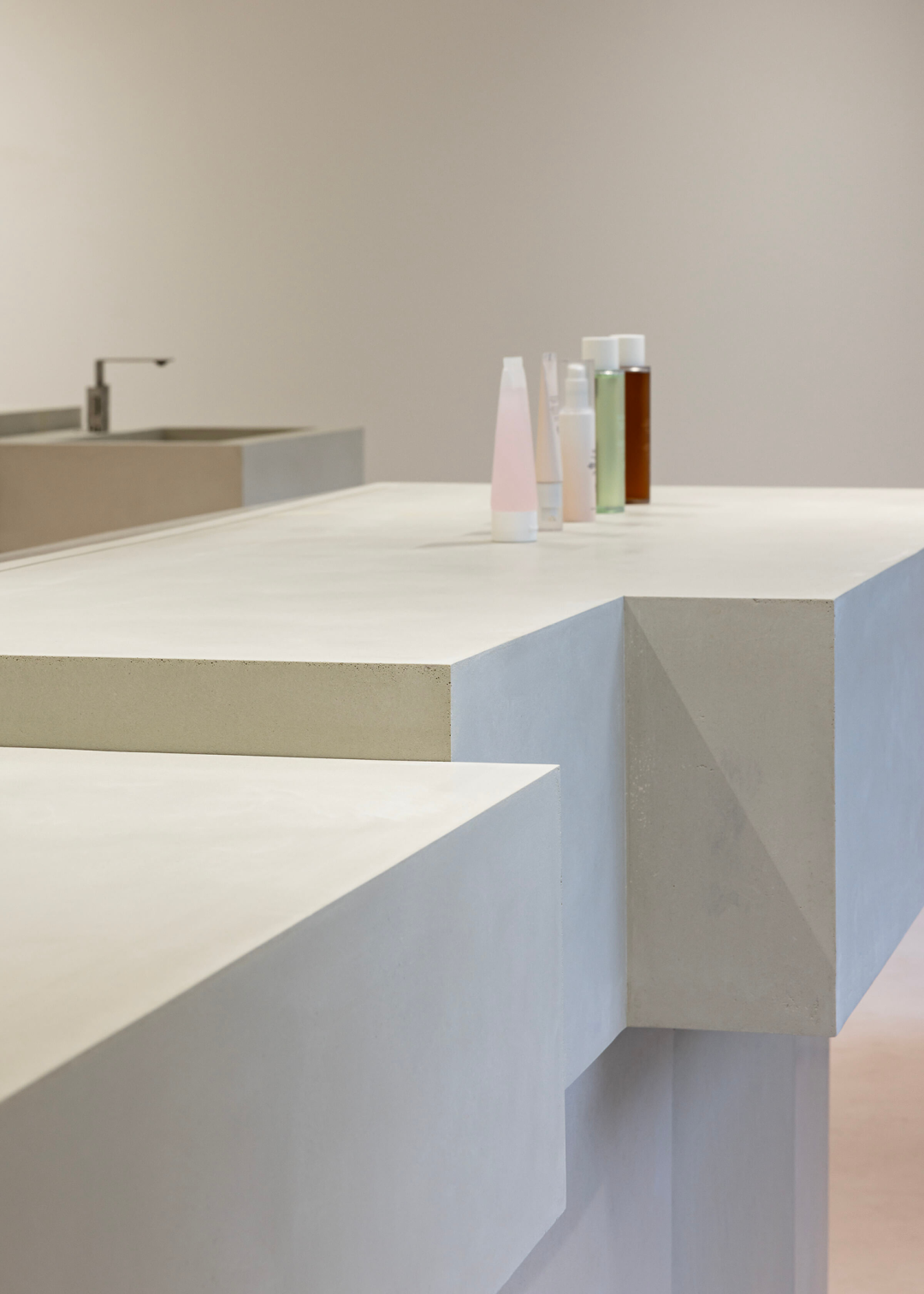 韩国  Creative Studio Unravel 10 个先锋设计 -144