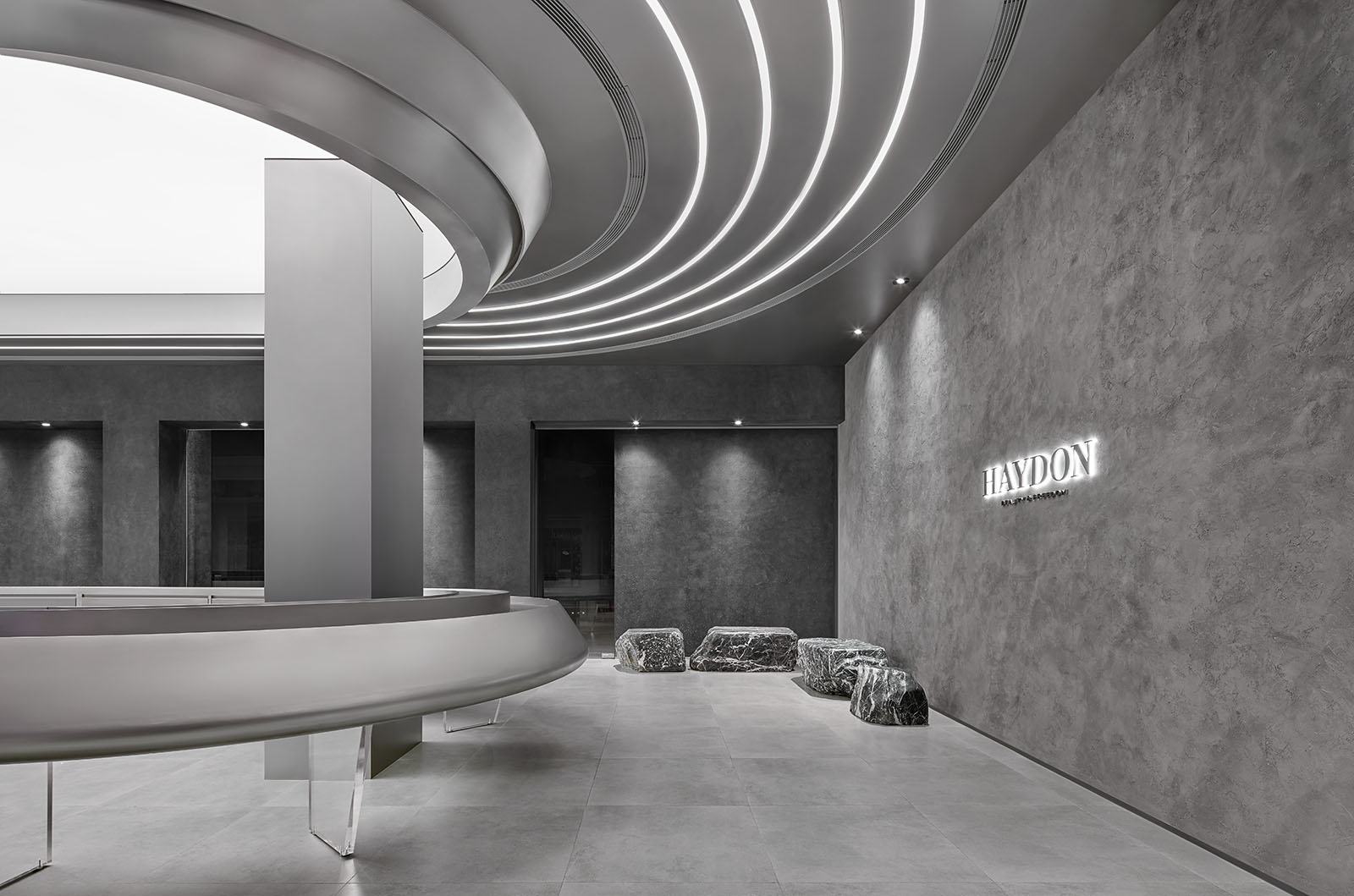 HAYDON黑洞美妆集合店  广州北京路店丨中国广州丨创意总监石川,项目经理张国浩等多人-11