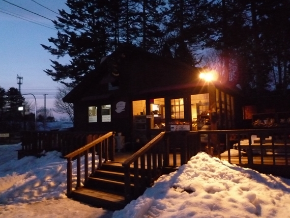 Cafe Harmony (ハーモニー)、千歳 | 北海道スタイル・リノベーション[スロウル] | 札幌のリノベーションSLOWL【株式会社スロウル】-25