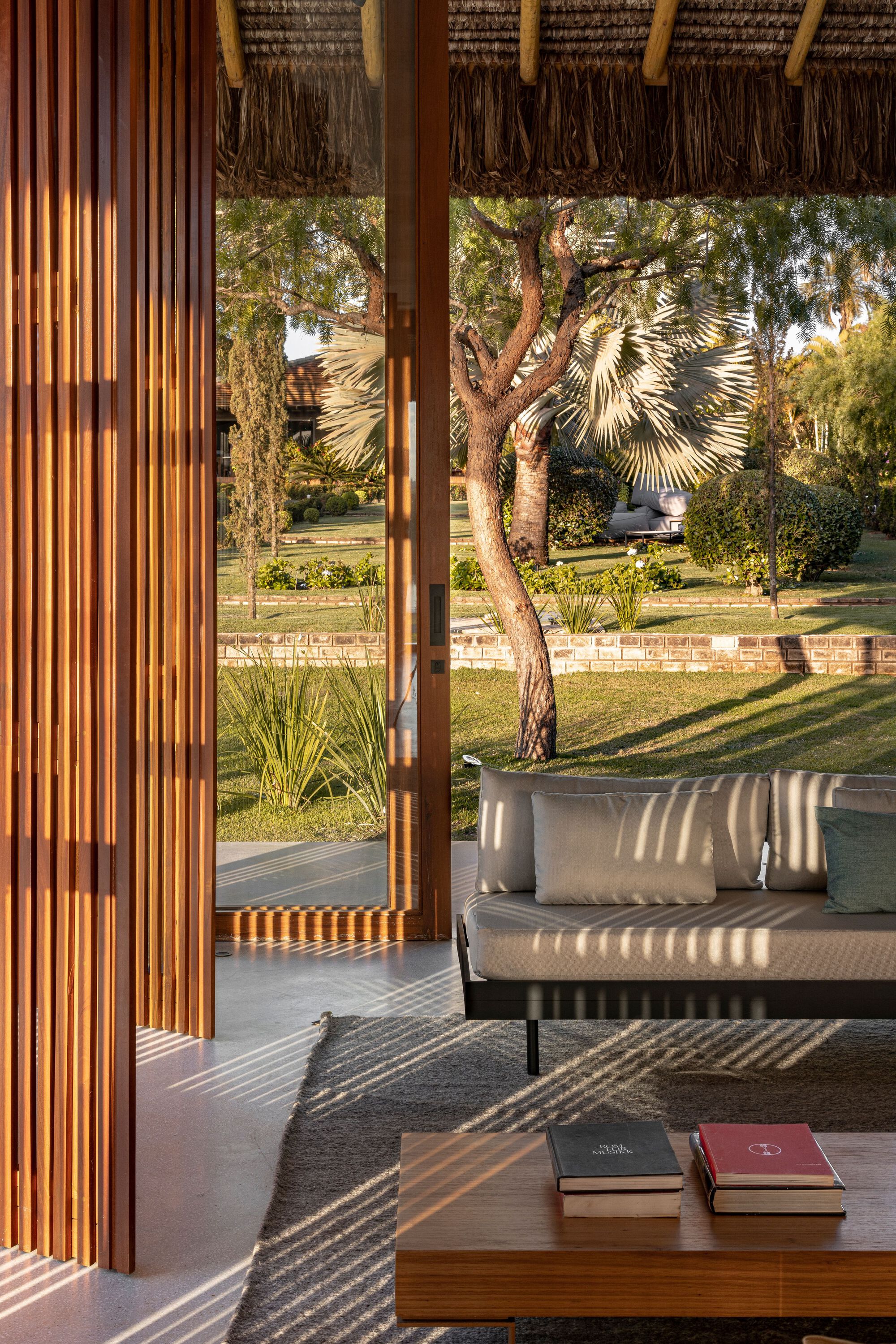 项目三 6 2丨巴西丨Debaixo do Bloco Arquitetura-24