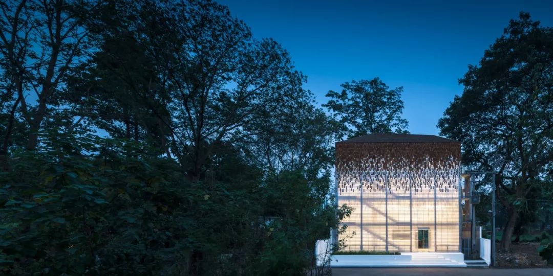 泰国清迈 Little Shelter Hotel，传统与现代的融合-0