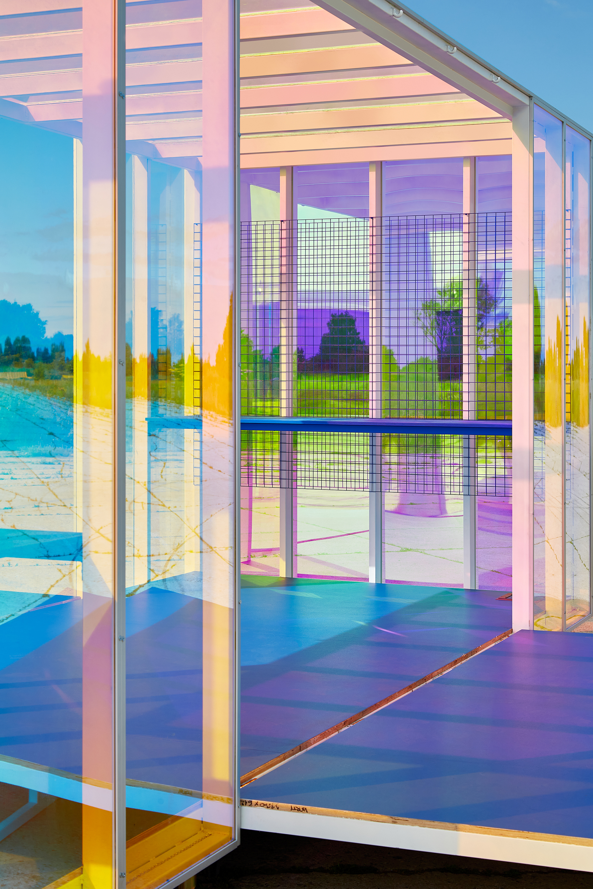 Zvaigznaja KUBS 多功能移动展馆丨拉脱维亚丨NOONSOON-13