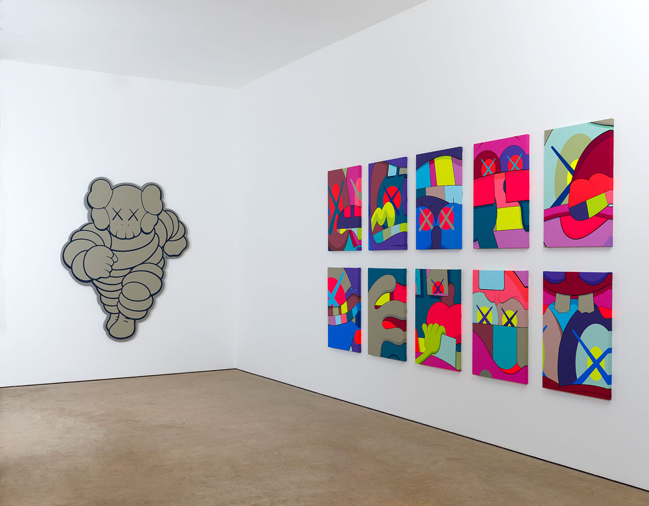 英国乡村巨型 KAWS 雕塑展-46