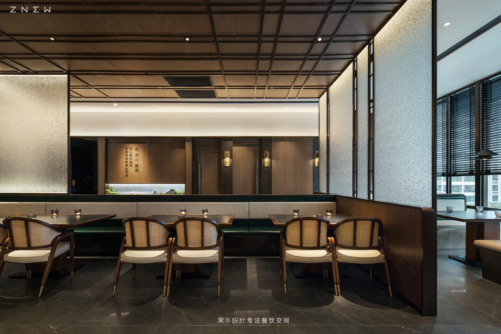 湘湘雅厨（西宁店）丨中国西宁丨紫牛餐饮空间设计-9