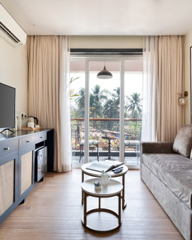 Hospitality / Architecture / Interior-16