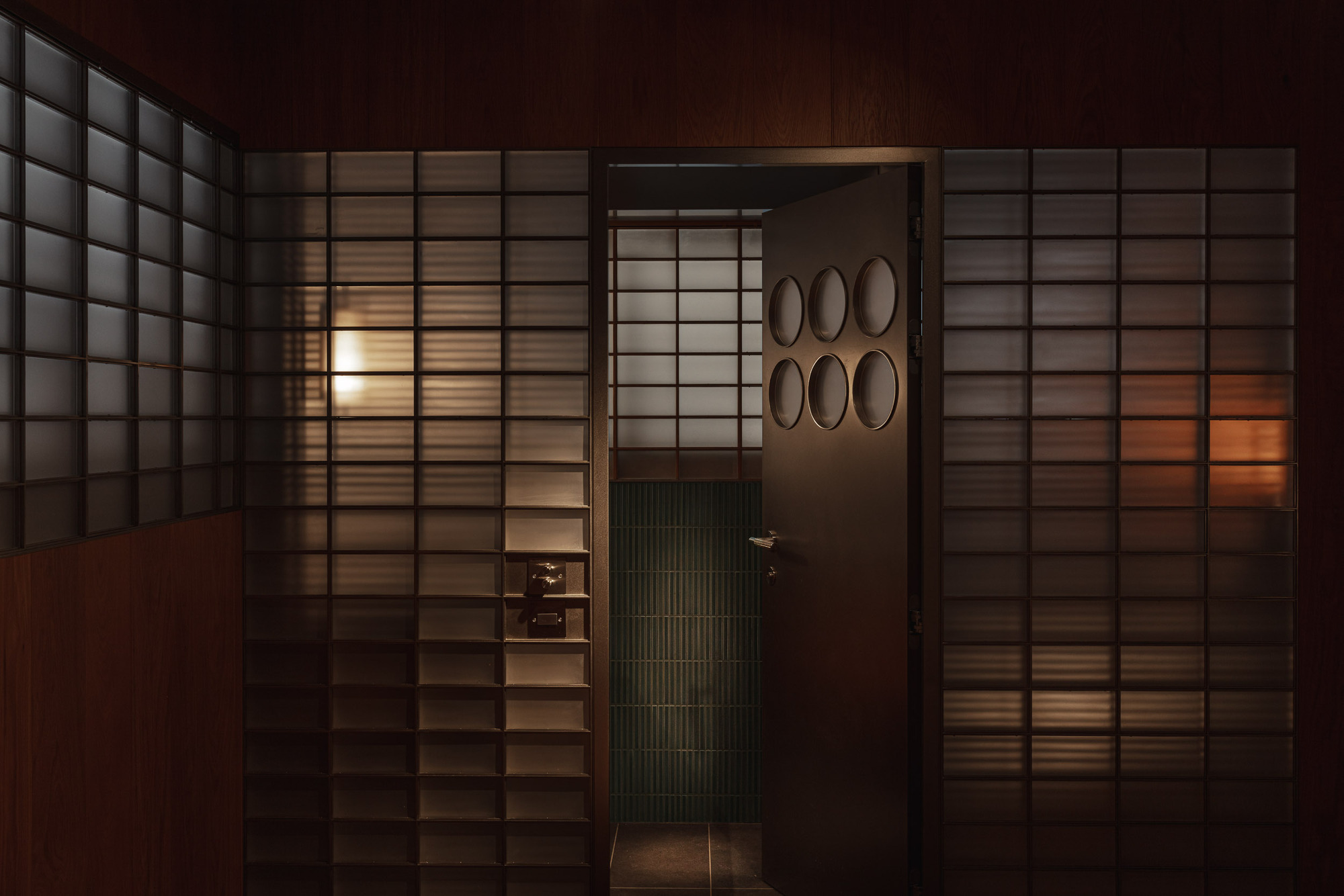 汽车精选图书馆丨中国香港丨A Work of Substance-18