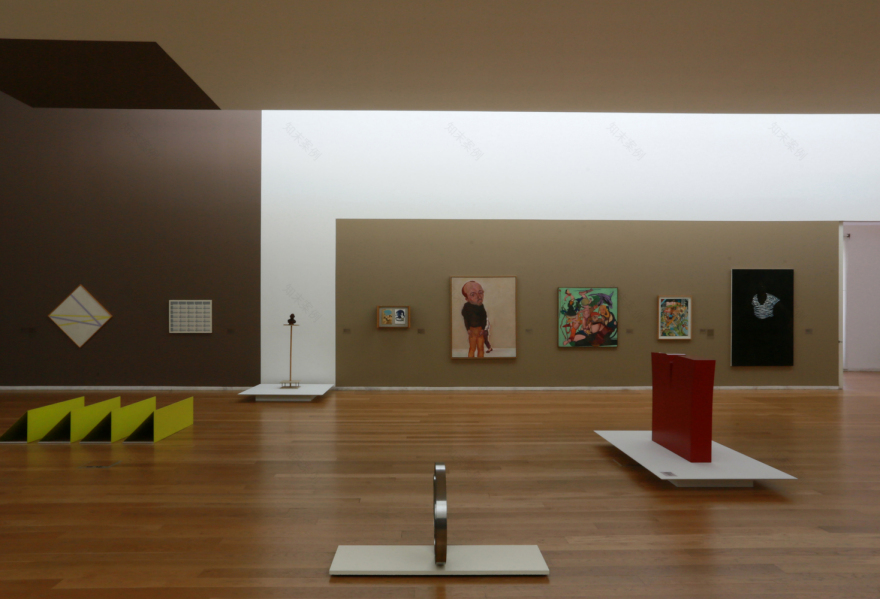 色彩之舞 · 西扎的 Serralves 藏品展-75